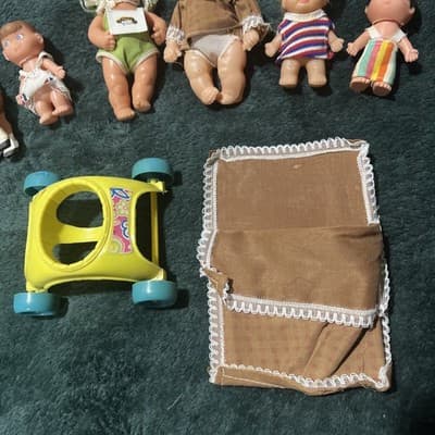 A Lot of 8 Vintage Plastic L'Il Babies Dolls and Accessories. Made In Japan Rare - Thumbnail 11