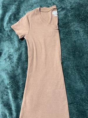 Noble Outfitters Women's Short Sleeve T-Shirt Color: Brown, Size L, Large. - Thumbnail 8