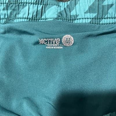 Old Navy Women's Size Medium Active Green High-Rise Go-Dry Bike Shorts - Thumbnail 7