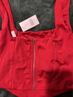 Willow Root Women's Tank Red Color Size M New with Tags - Thumbnail 3