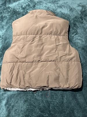 Love Tree Women's Ultralight Packable Sand Colored Puffer Vest NWT. Size L - Thumbnail 4