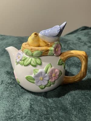 Vintage Teleflora TEAPOT Ceramic Hand Painted Birds in Nest - Thumbnail 12