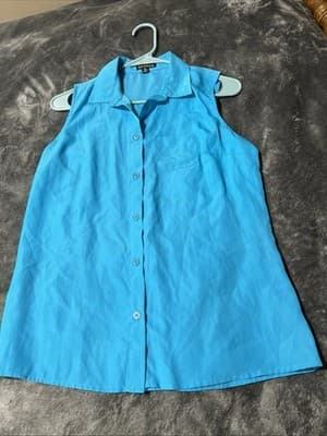 Women's Solid Color Blue Blouse Short Sleeve Button Down Shirt Size Small (4-6) - Thumbnail 3