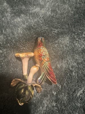 Metal Jeweled Hummingbird & Flower Trinket Box Enamel Hinged Magnetic Closure - Thumbnail 18