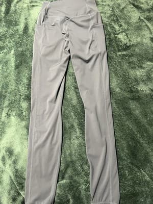 PAVOI Women's Medium Leggings with Pockets High Waisted Tummy Control - Thumbnail 8