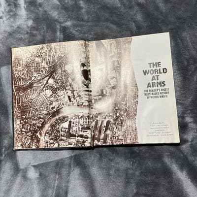 The World at Arms: Reader's Digest Illustrated History of World War II - Thumbnail 4