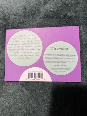 BH Cosmetics "Eyes on the 60s" eyeshadow palette with multiple shades. - Thumbnail 4