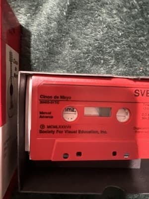 SVE Educational Filmstrip and Cassette Set Titled Cinco de Mayo. Brand New - Thumbnail 5