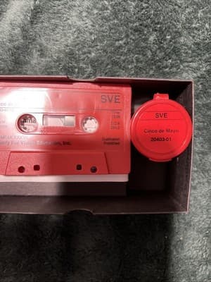 SVE Educational Filmstrip and Cassette Set Titled Cinco de Mayo. Brand New - Thumbnail 6