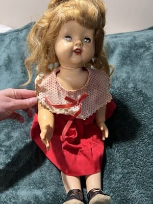 Vintage Composition Doll with Blonde Hair Sleepy Eyes and Red Dress. 19 Inches - Thumbnail 6
