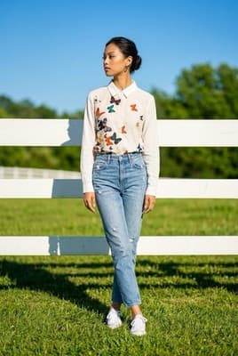 Women's Blouse Top Size Large Butterfly Print Long Sleeve Button Up Lightweight - Thumbnail 8