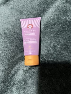 First Aid Beauty Whole Body Deodorant Cream up to 24 Hrs of Odor Control (3 oz) - Thumbnail 3