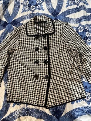 Wool-blend houndstooth jacket with black trim by Willi Smith Size XL