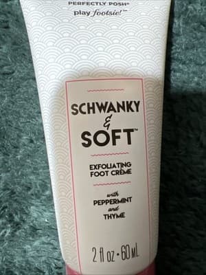 Perfectly Posh Foot Riddance Exfoliating Foot Crème With Peppermint And Thyme - Thumbnail 4