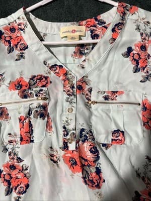 Chico's Women's Floral Blouse, Size XL, Multicolored, V-Neck, Long Sleeve - Thumbnail 3
