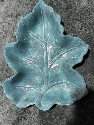 Astor Lane Speckled Teal Ceramic Leaf-shaped Serving Dish. Excellent Condition - Thumbnail 2