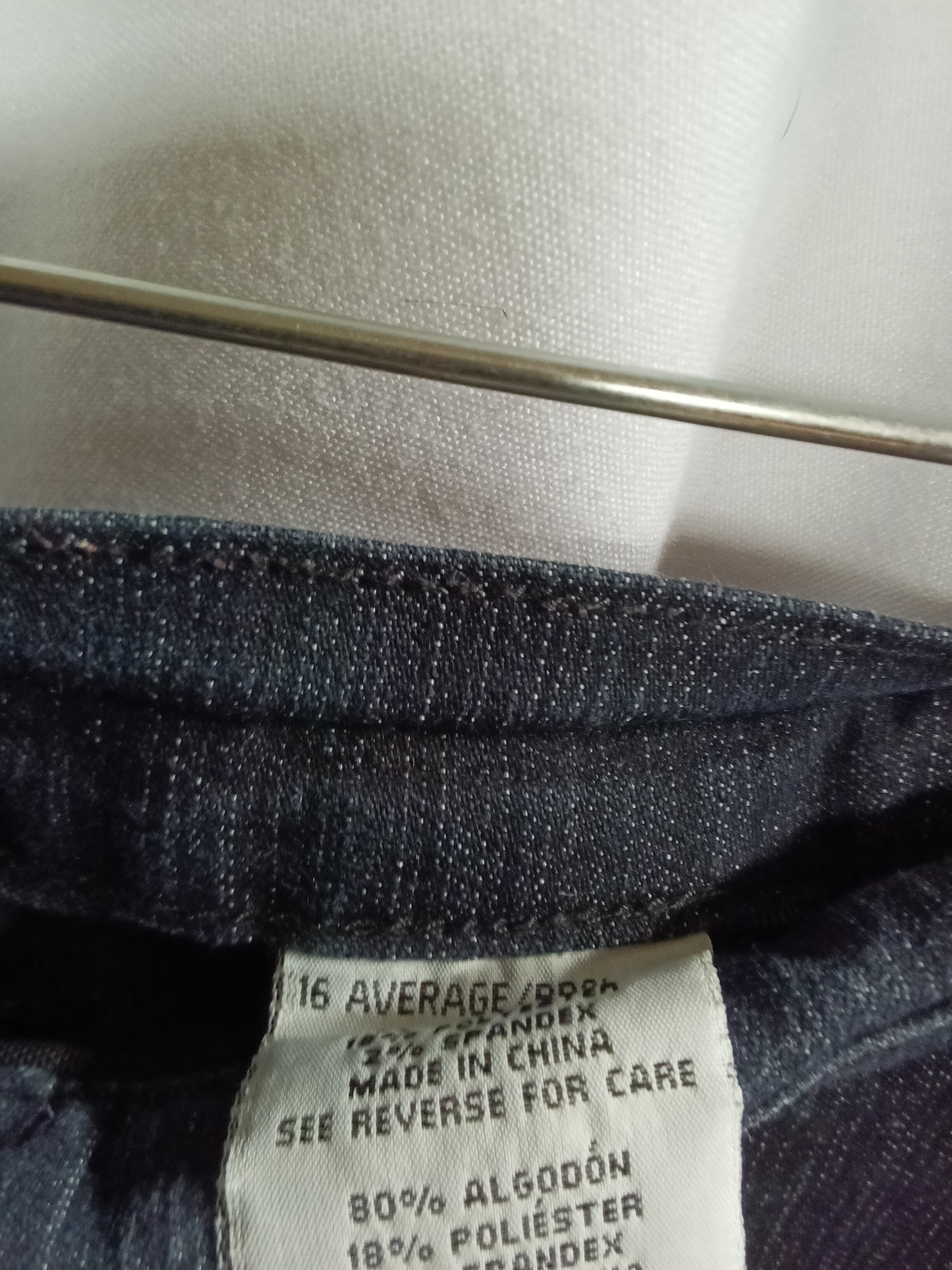 Lady's Dark Denim Shorts with Pockets - Thumbnail 3
