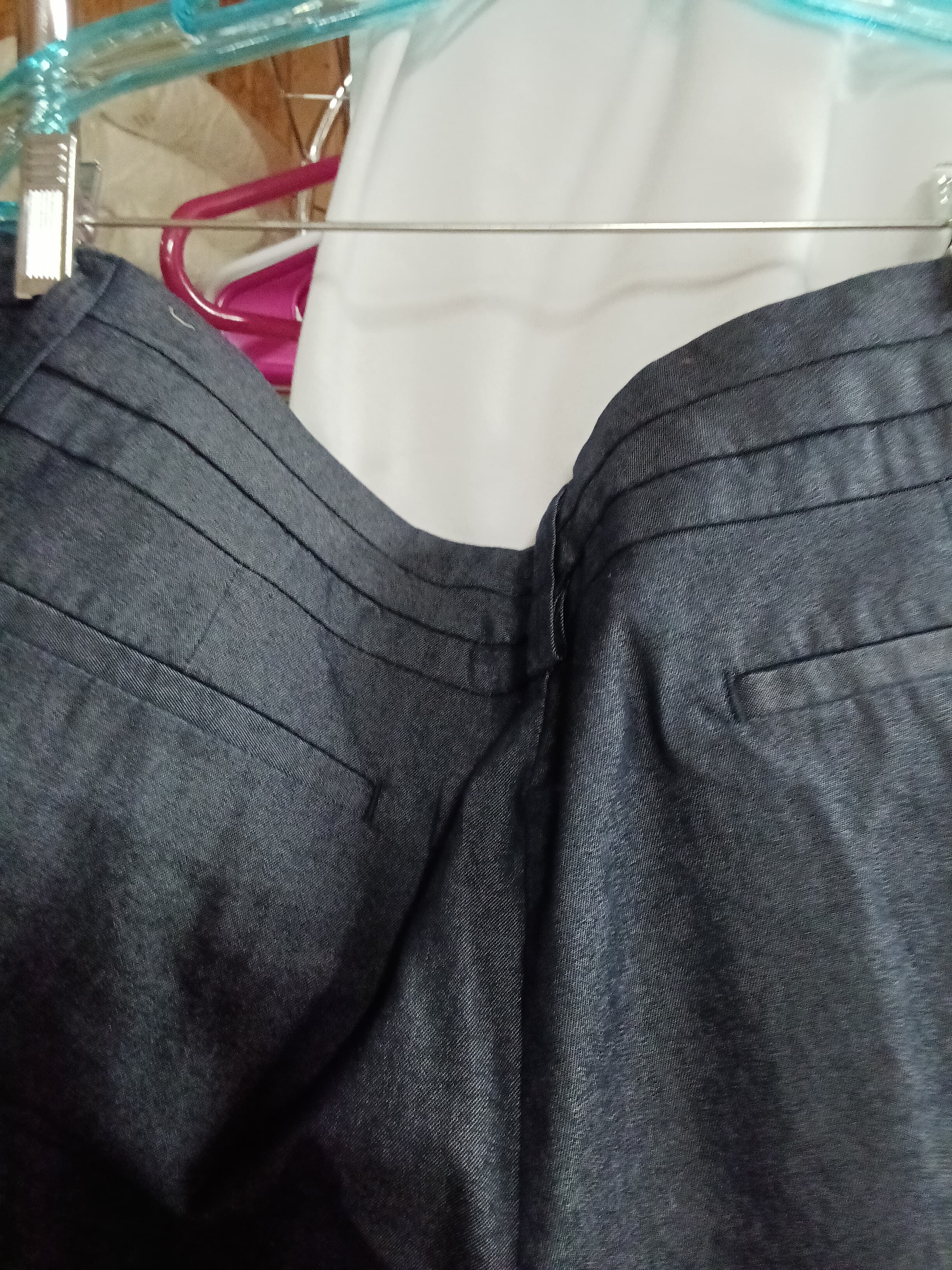Lady's Dark Gray Shorts with Button Closure - Thumbnail 4