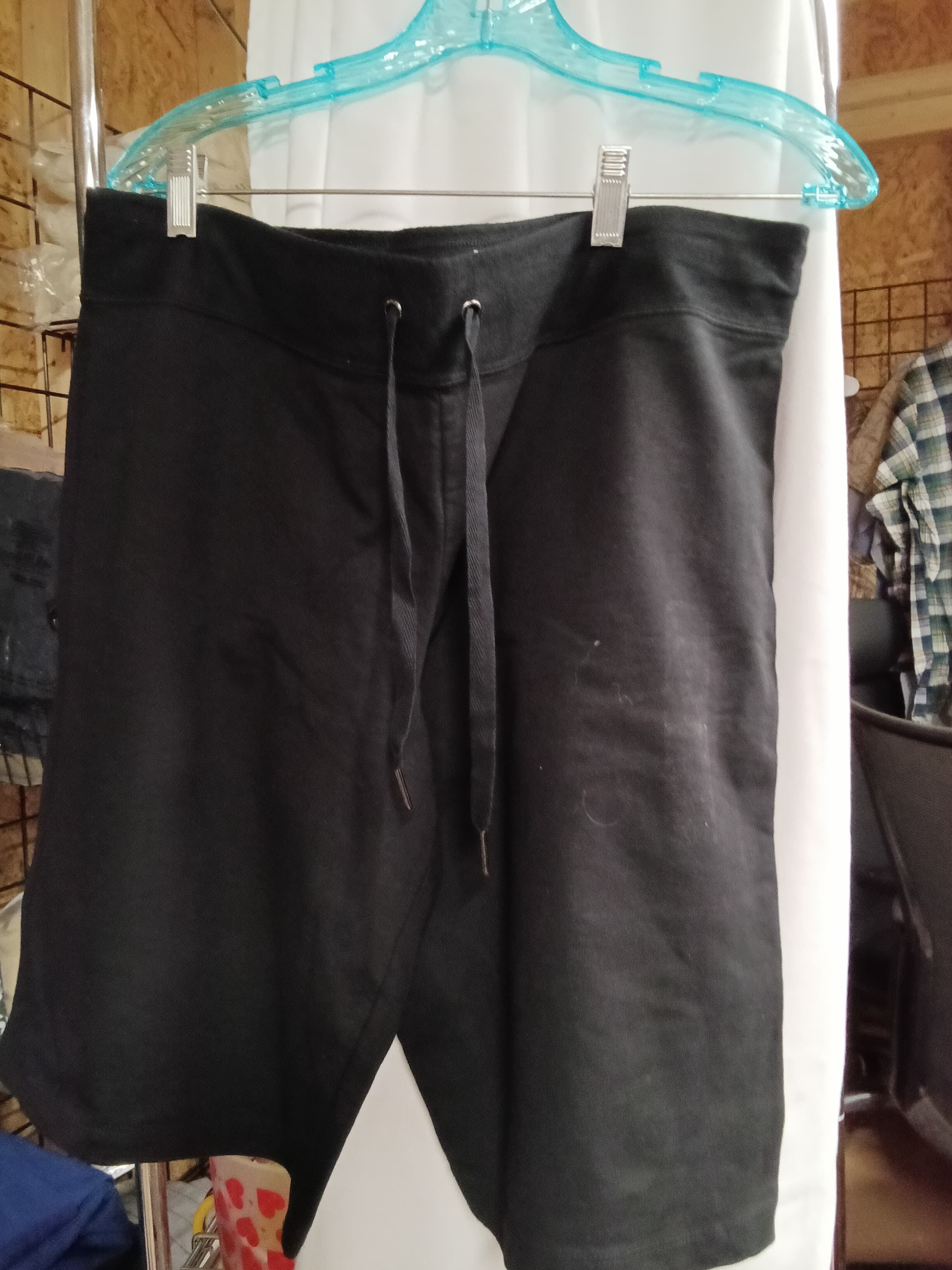 Calvin Klein Lady's Black Shorts XL