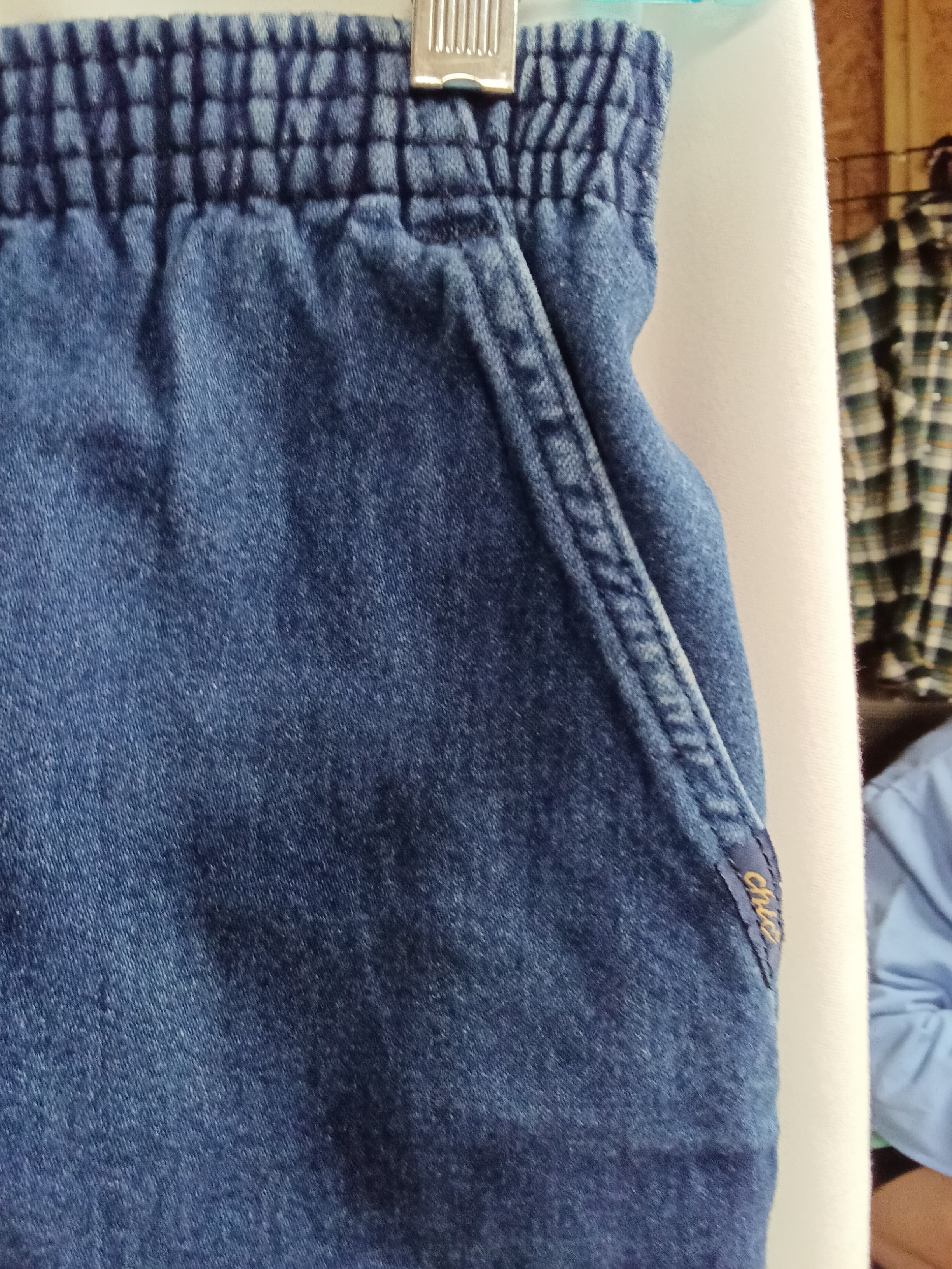 Chic women's Denim Shorts Size 8 - Thumbnail 2