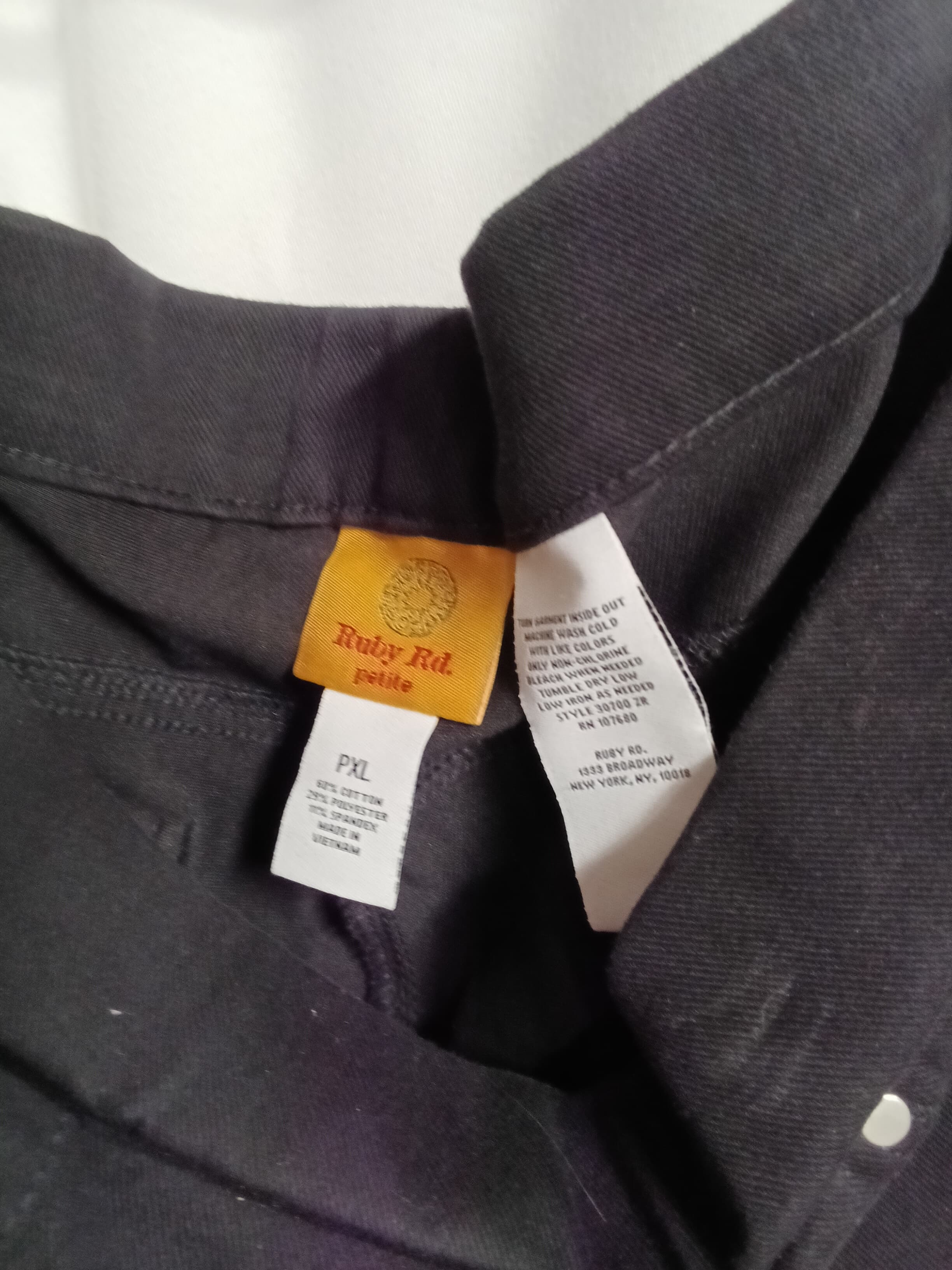 Ruby Rd. Petite Black Pants PXL - Thumbnail 2