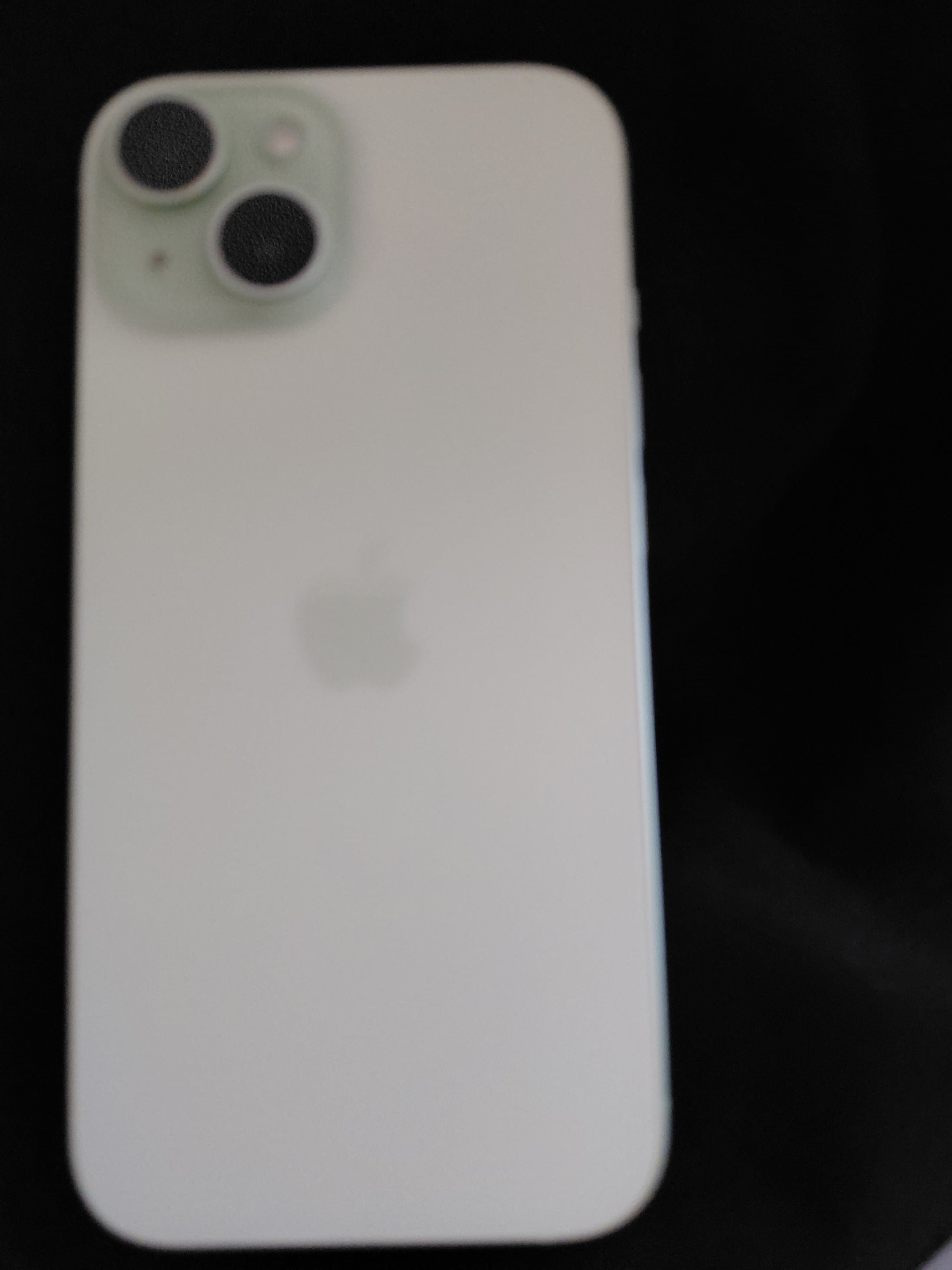 Iphone 15 - Thumbnail 4