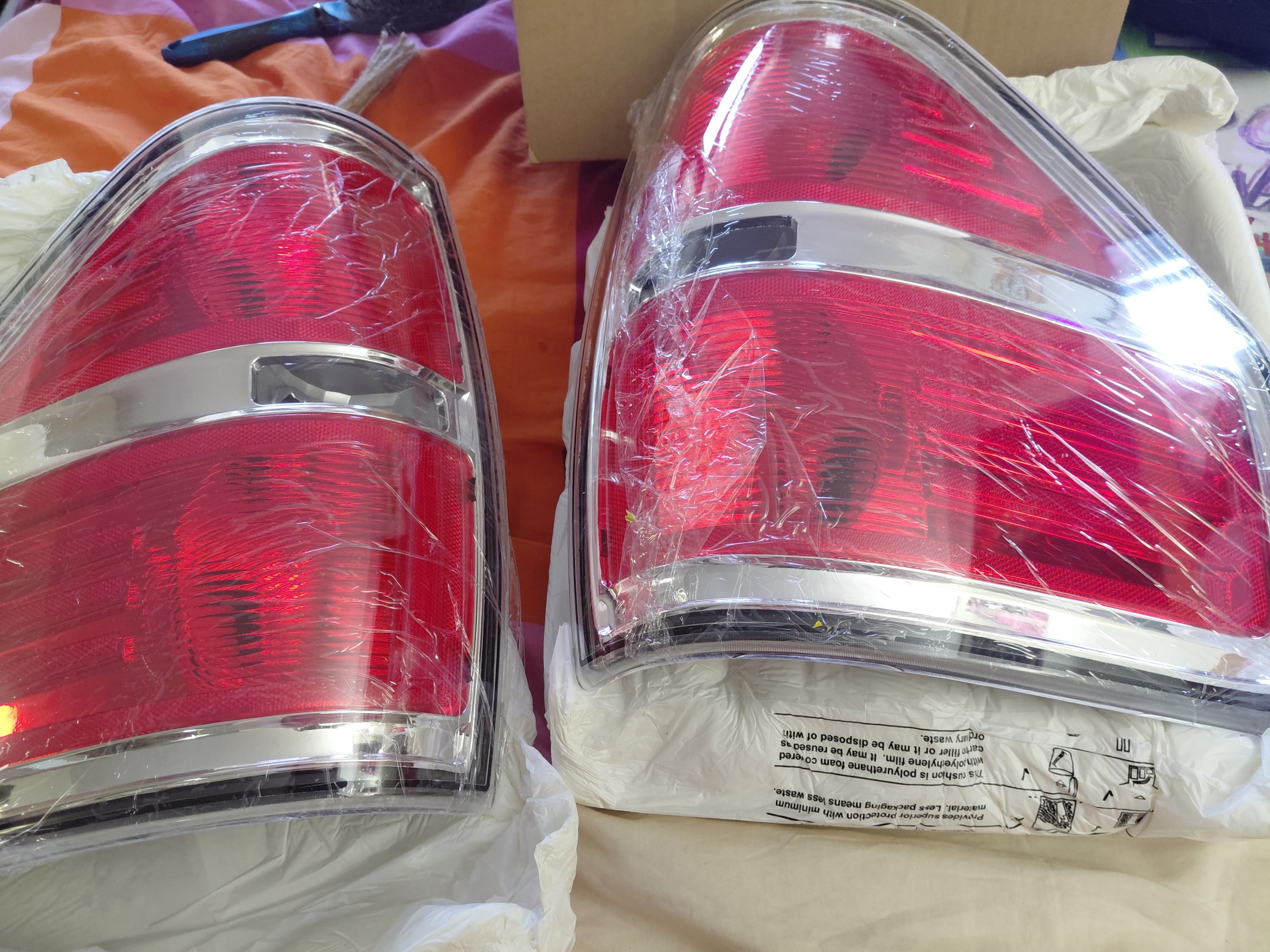Ford f150 tail lights - Thumbnail 7