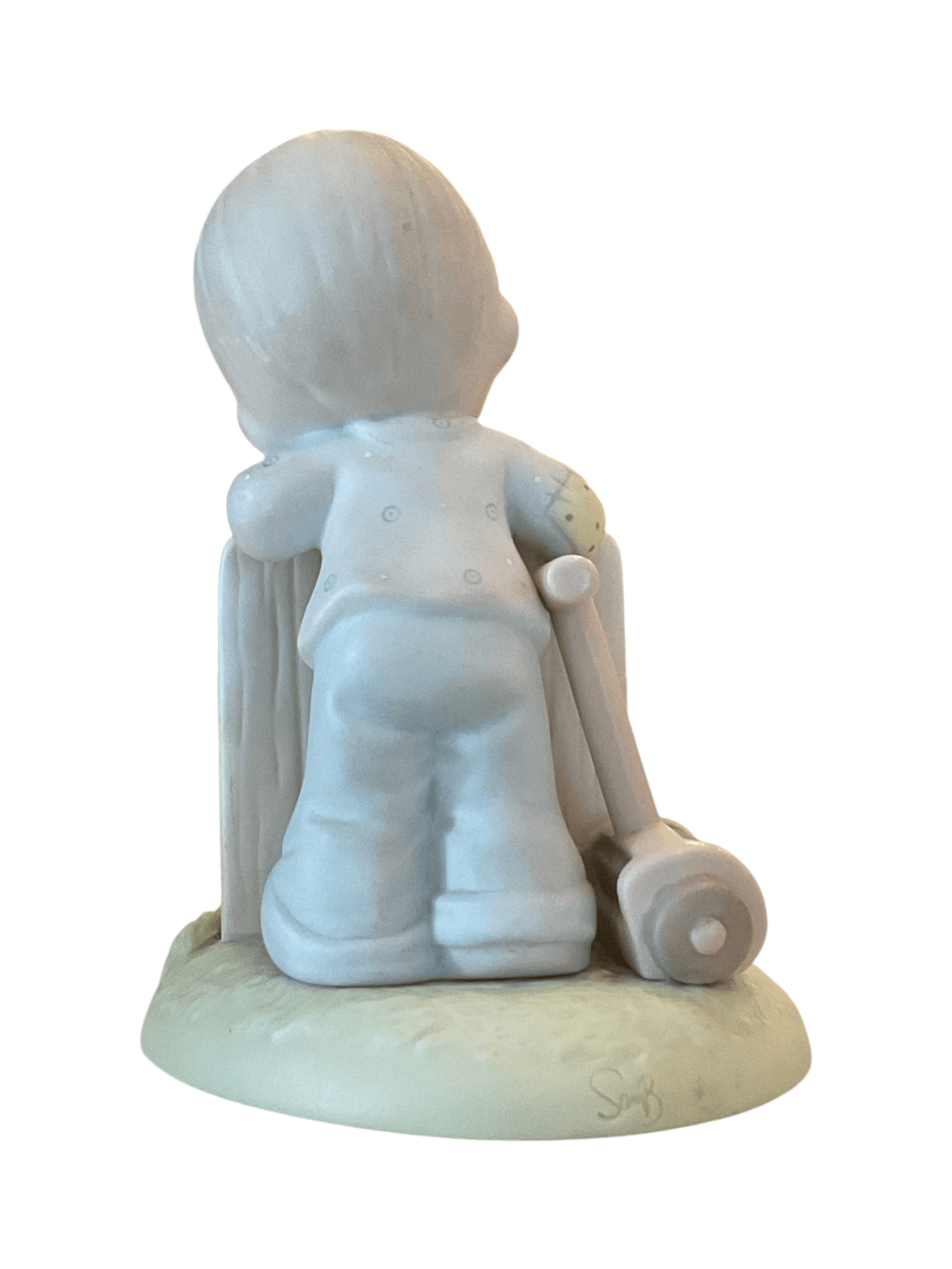 Precious Moments Figurine “It May Be Greener, But It’s Just As Hard To Cut” 1995 - Thumbnail 3