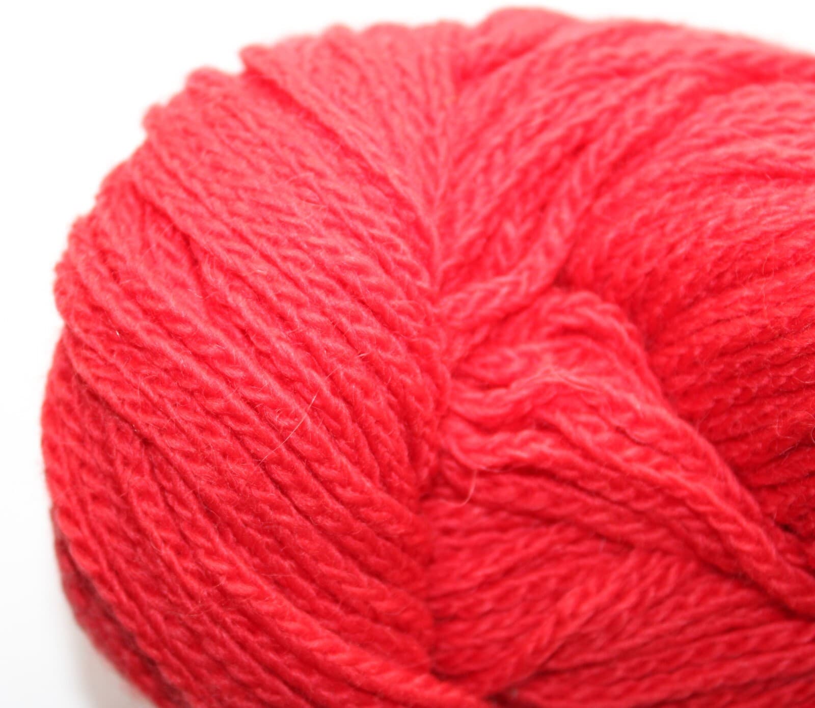 Cascade Yarn Cloud Red Col 2108 70% Merino 30% Baby Alpaca 100gr 164yd - Thumbnail 2