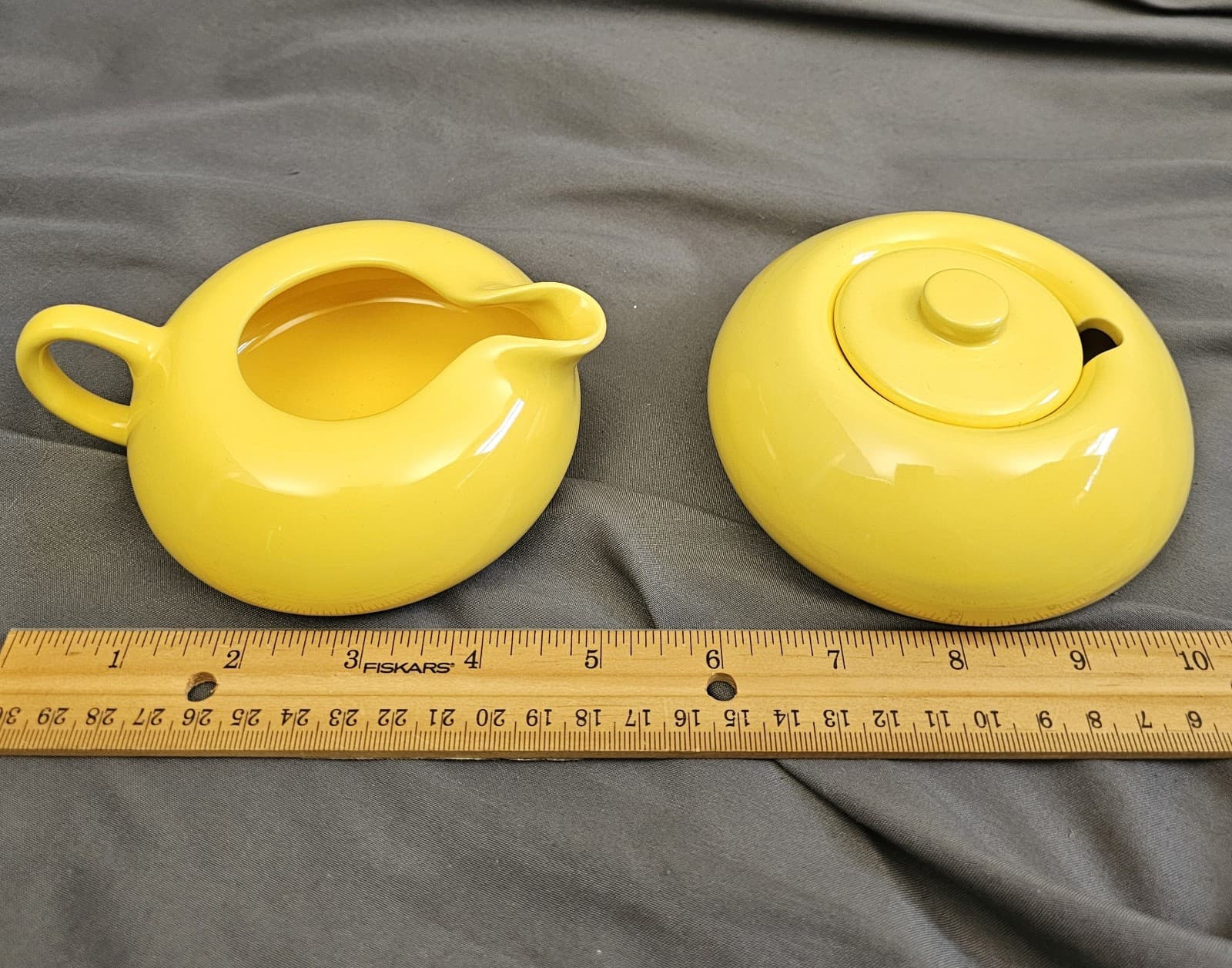 Vintage MCM Hollydale Maibu Modern Bright Yellow Creamer and Sugar Bowl w lid - Thumbnail 10