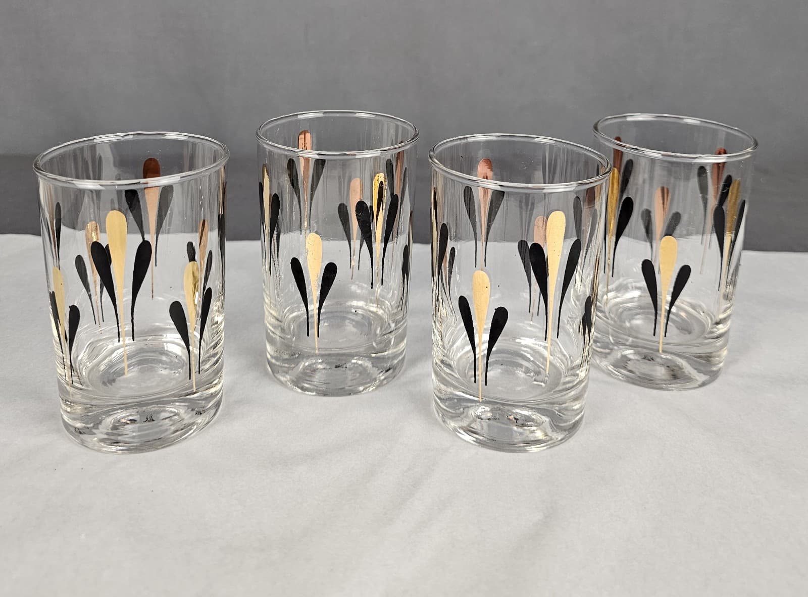 Black and Gold Whiskey Cocktail Glass MCM 3.5" Tall 2" dia. Set of 4 Vintage