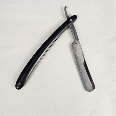Vintage Straight Razer 81 Thomaz Loureiro Black Handle 6" Long