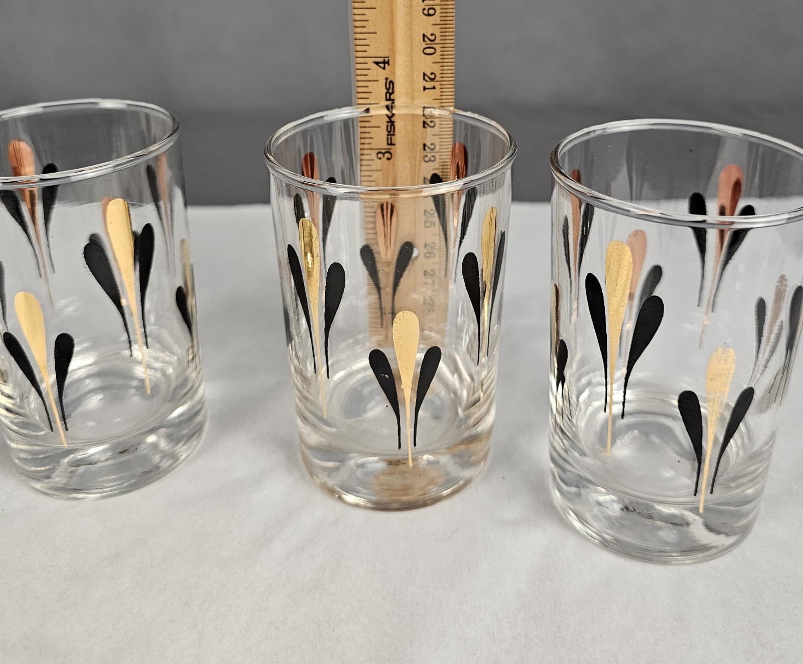 Black and Gold Whiskey Cocktail Glass MCM 3.5" Tall 2" dia. Set of 4 Vintage - Thumbnail 5