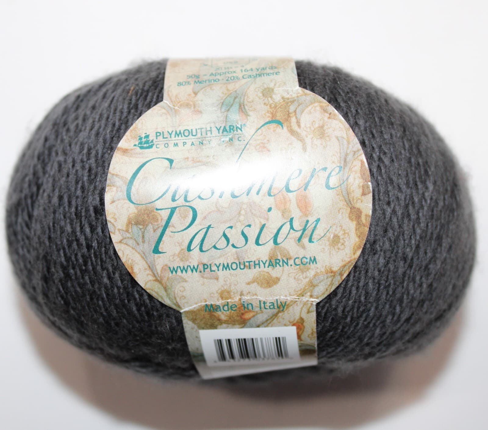 Cashmere Passion Yarn Plymouth 80% Merino 20% Cashmere Col 0021 Gray 50g 164yd