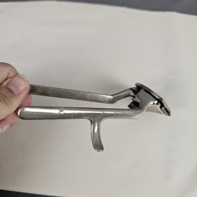 Vintage Priest's Manual Hand Held Hair Clippers Shaver #000~ Made in USA - Thumbnail 3