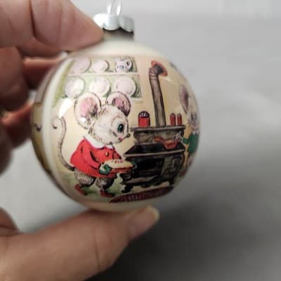 Vintage Corning Glass White Plastic Mice Christmas Ornaments USA Set of 3 - Thumbnail 14