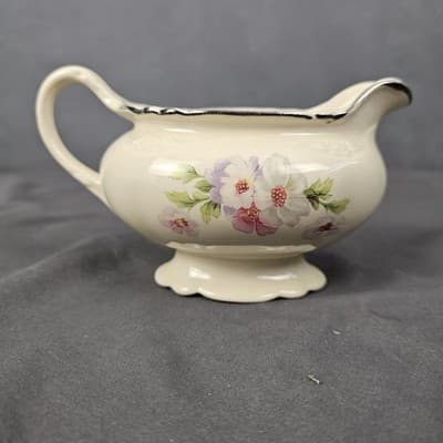 Homer Laughlin Virginia Rose Gravy Boat Creamer C52N8 USA Vintage - Thumbnail 4