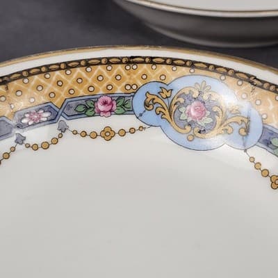 T&V Limoges 5" Fruit Dessert Bowls Blue & Gold Garland with Pink Roses Set of 4 - Thumbnail 7