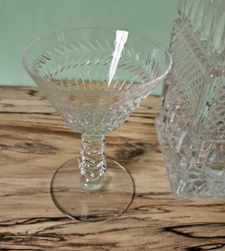 Vintage Crystal Glass Square Cut Liquor Decanter & Stopper with 2 Glasses - Thumbnail 4