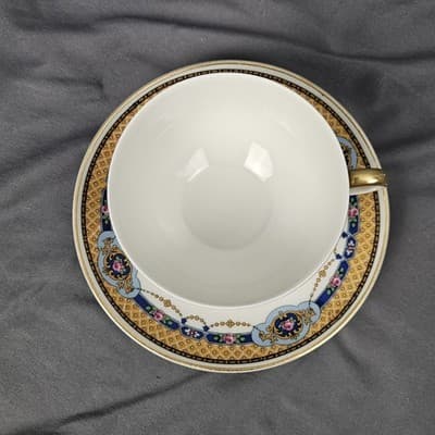 R&G Limoges Cup & Saucer Blue & Gold Garland with Pink Roses Tea Coffee - Thumbnail 3