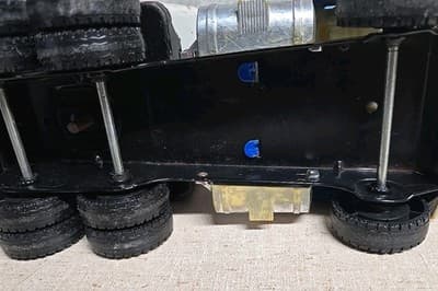 Nylint GMC Astro 18-Wheeler Tractor Trailer Pressed Steel Blue White Red - Thumbnail 15