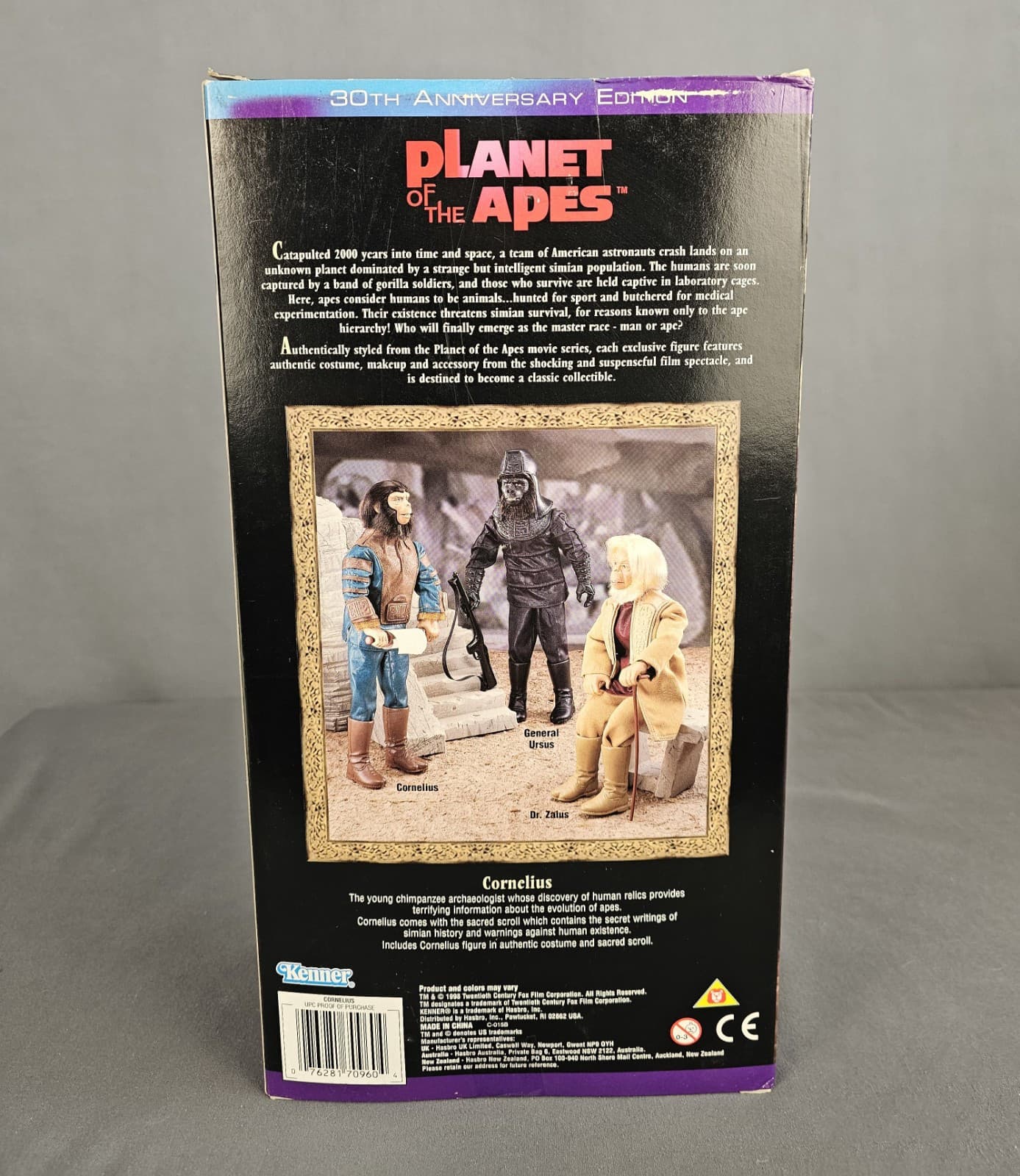 1998 New MIB Kenner Planet of the Apes Cornelius 12" - Thumbnail 3