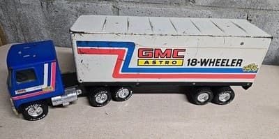 Nylint GMC Astro 18-Wheeler Tractor Trailer Pressed Steel Blue White Red
