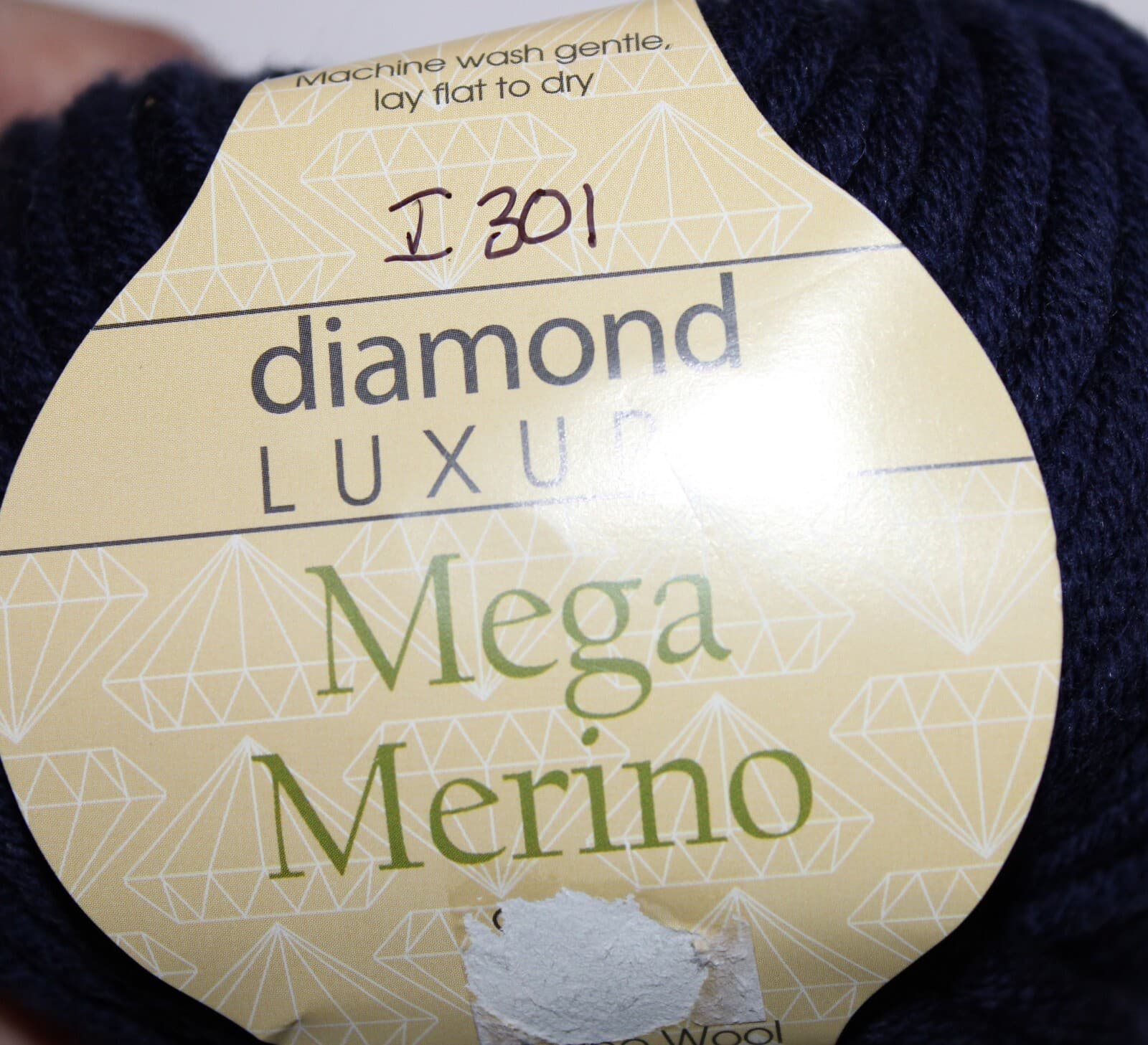 Diamond Luxury Mega Merino Yarn, 100% Merino Wool, Col 200 Blue 100gr 90m - Thumbnail 4