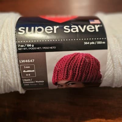 Skein Red Heart Super Saver Worsted Acrylic Yarn 7oz 364 Yds White E300 - Thumbnail 2