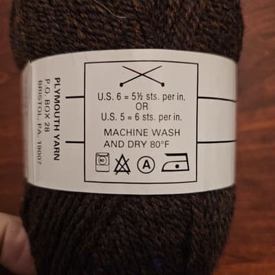 Plymouth Yarns Encore DK Brown Col 1444 75% Acrylic, 25% Wool US5-6 50gr, 150yds - Thumbnail 4