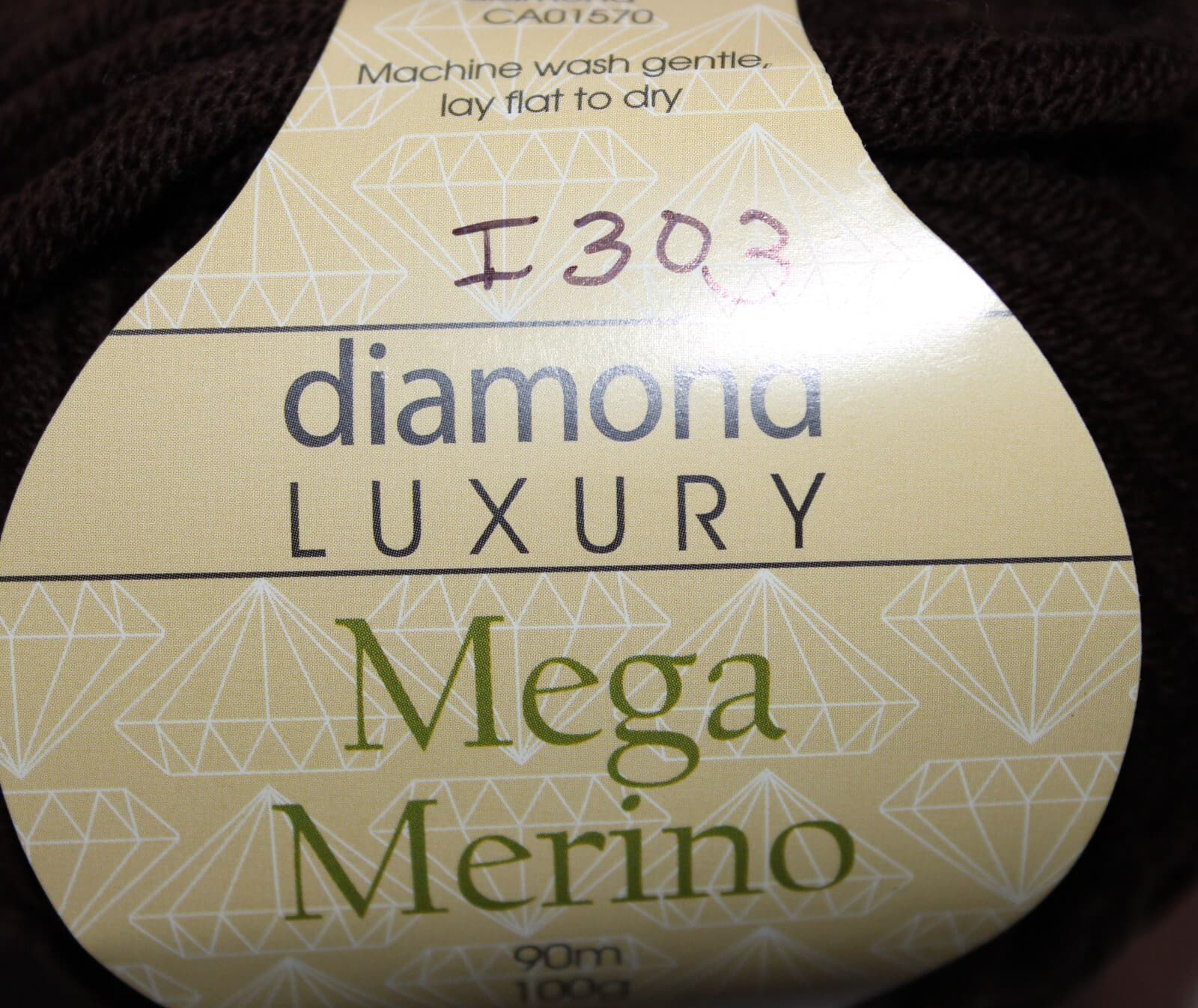 Diamond Luxury Mega Merino Yarn, 100% Merino Wool, Col 530 Brown 100gr 90m - Thumbnail 4