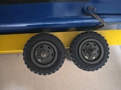 VINTAGE ALL ORIGINAL WYANDOTTE PRESSED STEEL TRUCK WITH DUMP BED - Thumbnail 11