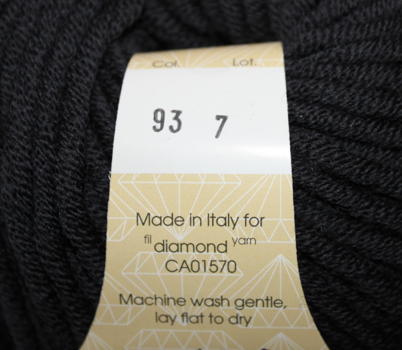 Diamond Luxury Mega Merino Yarn, 100% Merino Wool, Col 93 Black 100gr 90m - Thumbnail 5