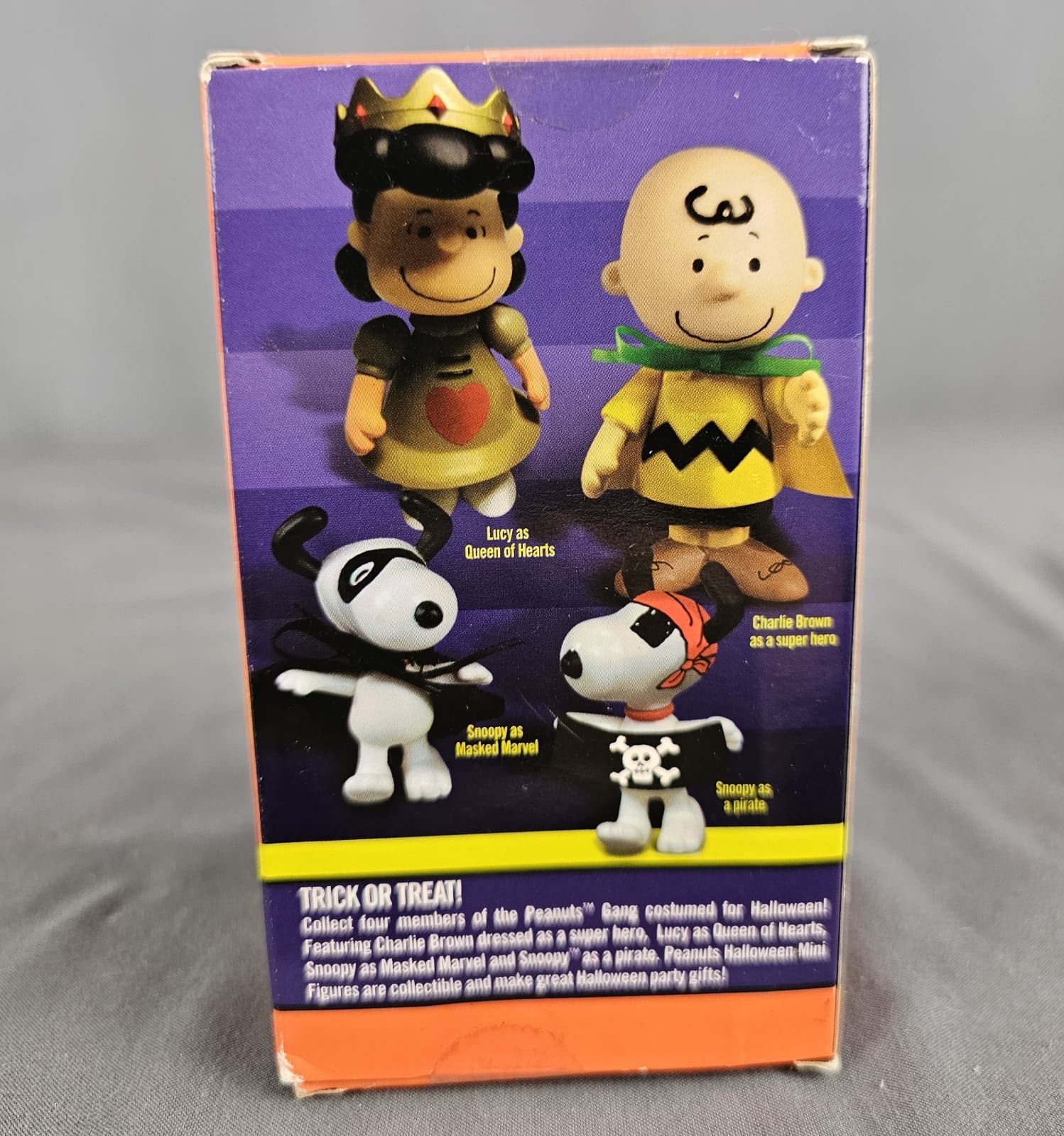2013 Peanuts Lucy Queen of Hearts Charlie Brown Superhero Snoopy Masked Marvel - Thumbnail 4